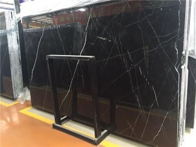 بلاطة رخام ماركينا السوداء