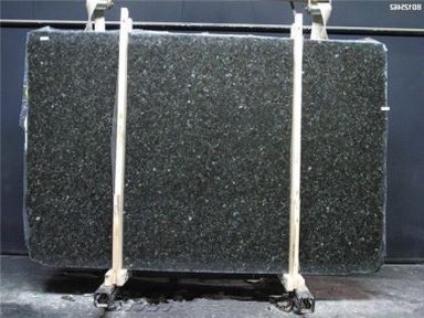 الفراشة الخضراء الجرانيت