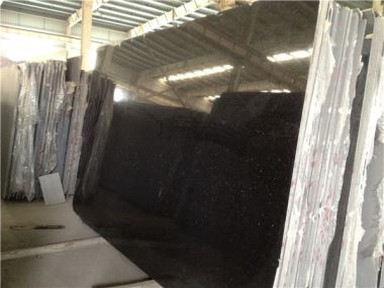 بلاطة جرانيت بلاك جلاكسي