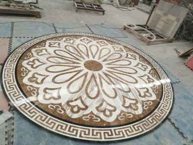 ميداليات الأرضية الحجرية