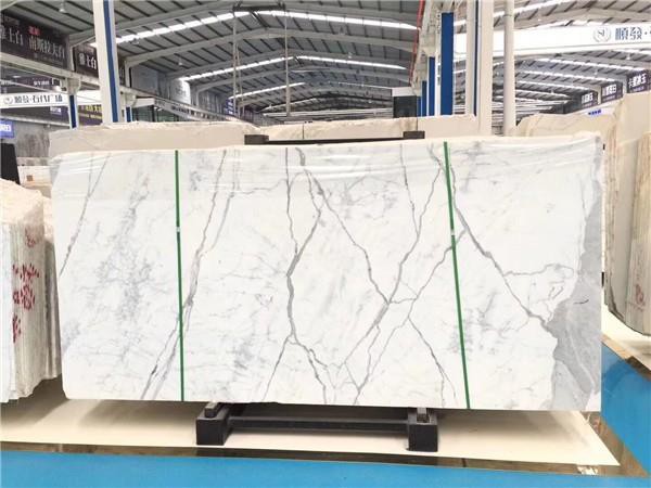 statuario marble slab  floor