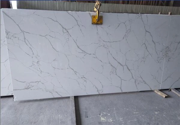 white calacatta quartz slab