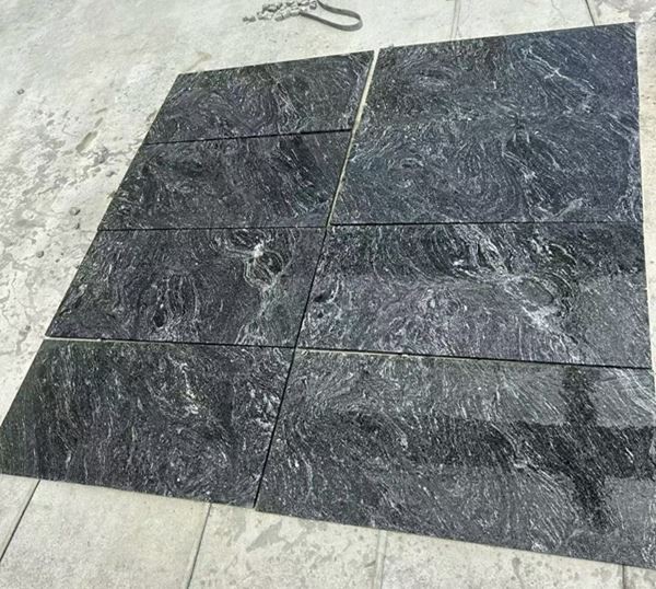 بلاط الجرانيت الأسود والأبيض