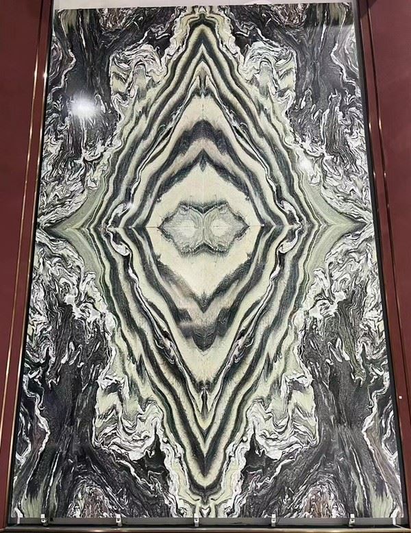 Cipollino Ondulato Marble Bookmatch