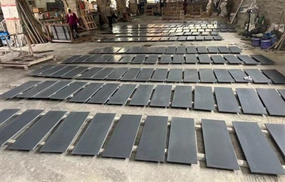 بلاط الجرانيت الأسود المطلق
