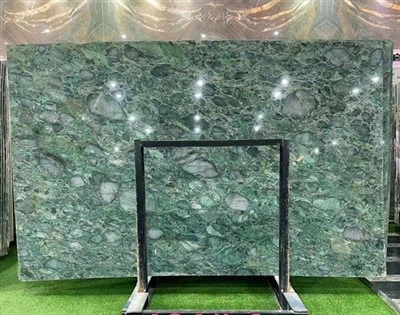 البلاديوم smeraldo الكوارتزيت