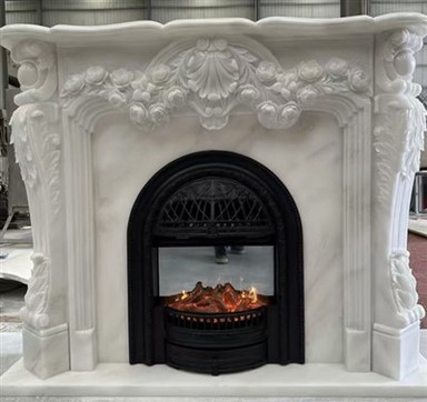 مدفأة حجرية من الرخام الأبيض