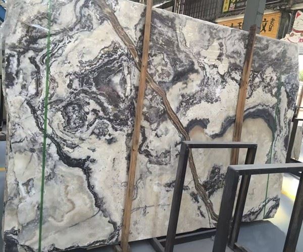 Zebra Onyx slab
